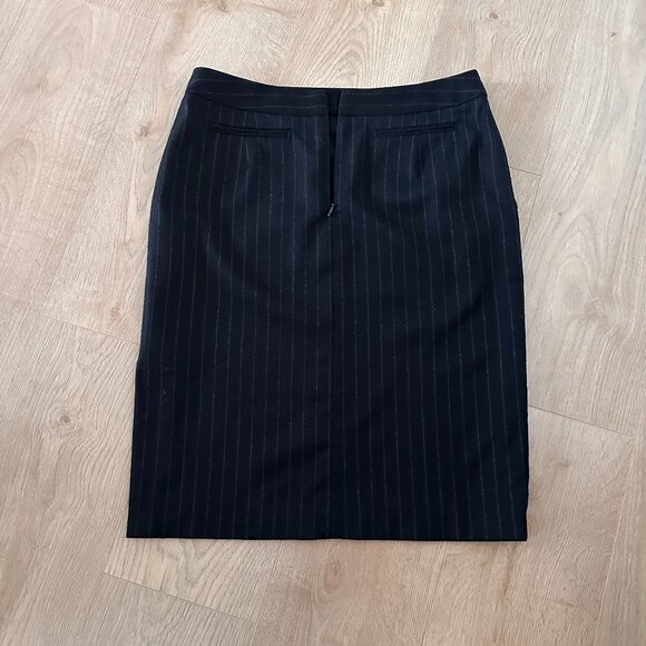 Women's 2pcs Wool Pinstriped Skirt Suit sz 8 -  Black - Picture 6 of 14
